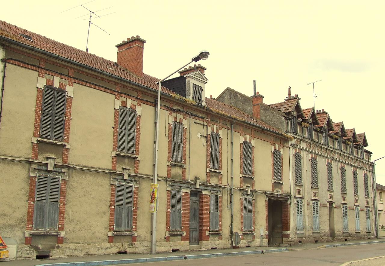 une cité ouvrière abandonnée