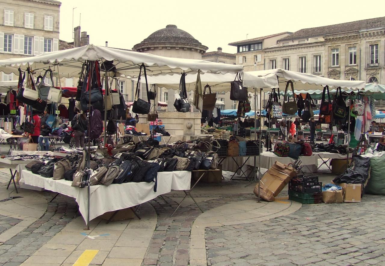 sacs, valises et foulards