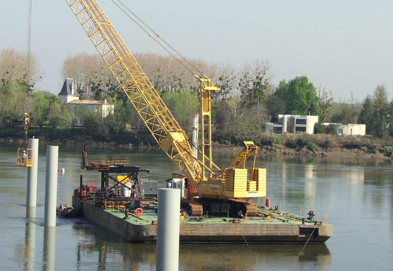 Un second ponton sur la Dordogne