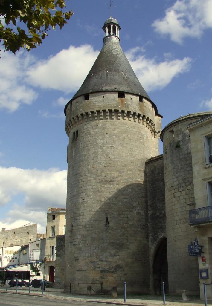 la Tour Richard, vue des quais