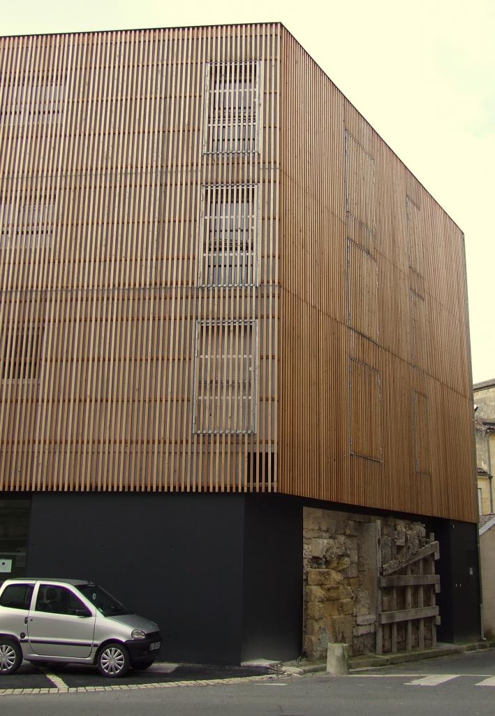 immeuble avec parement bois, autre façade